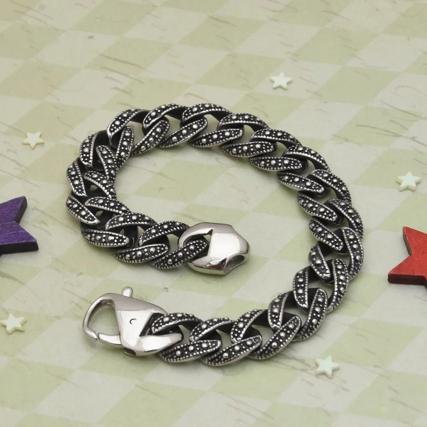 Dainty Design Best Quality Silver & Black Color Bracelet - Style C207 - AmazingBaba
