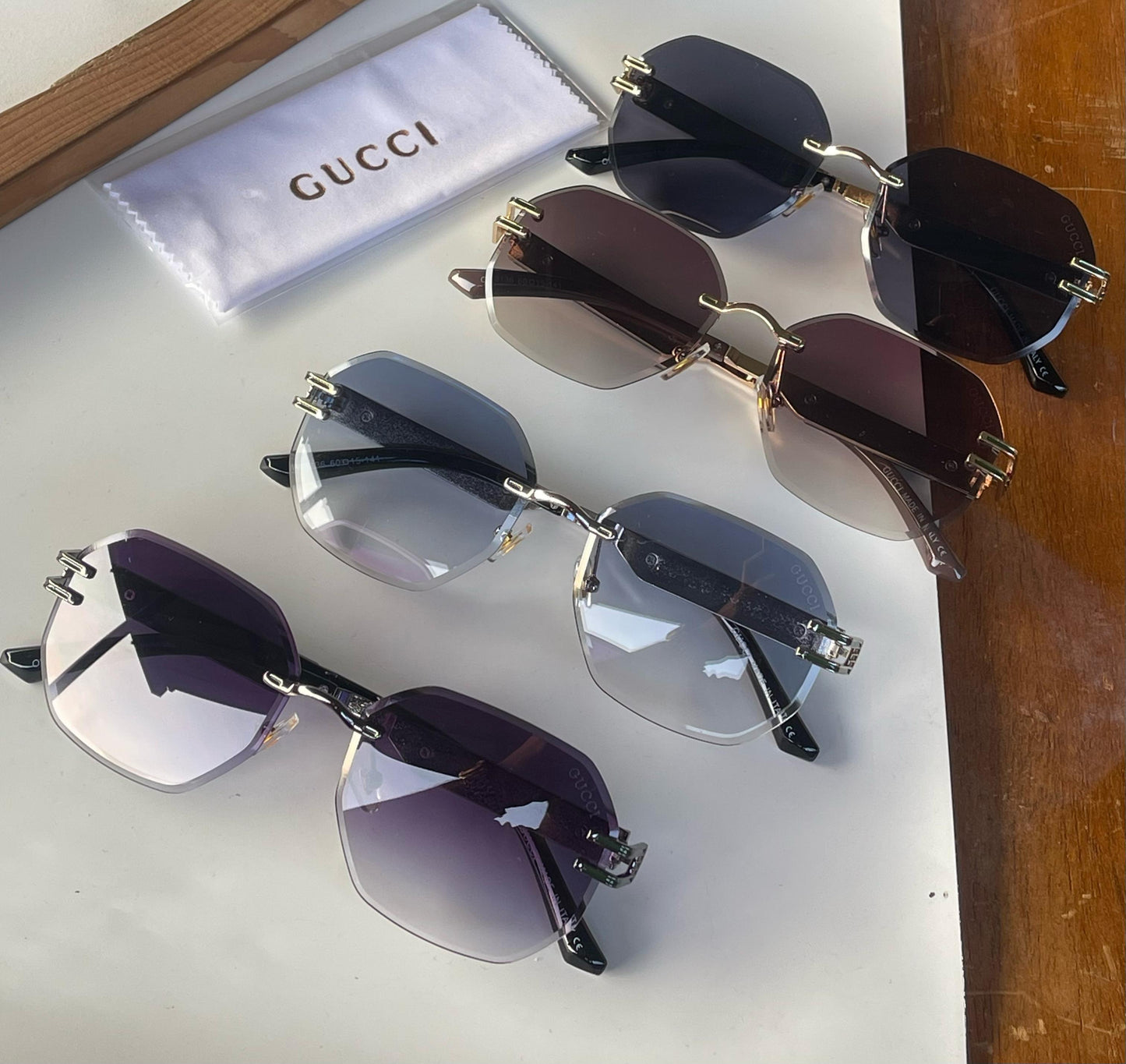 Gc Unisex sunglasses