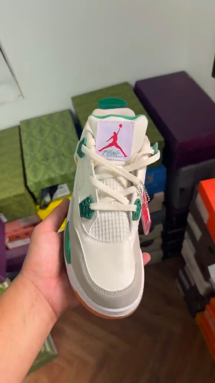 NIKE White & Green Premium Basketball Sneakers