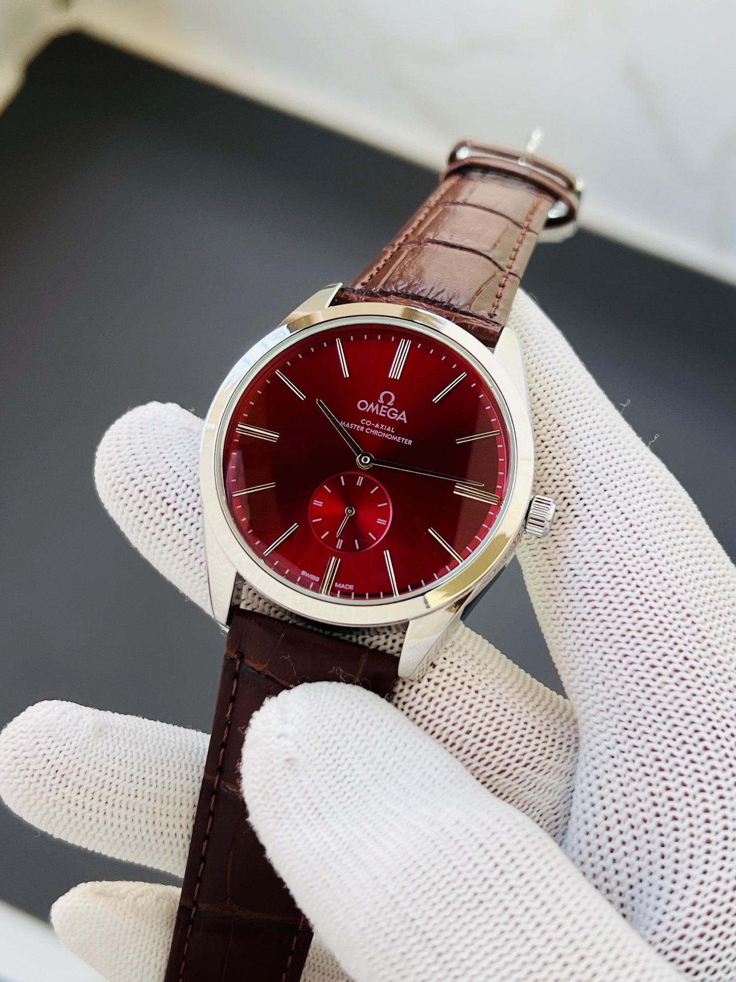 Amazing premium omg luxury watch
