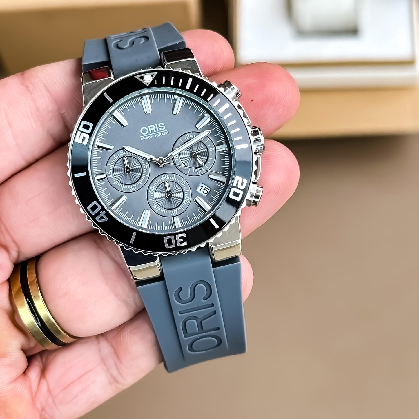 Aquis collection of diver’s watch - AmazingBaba