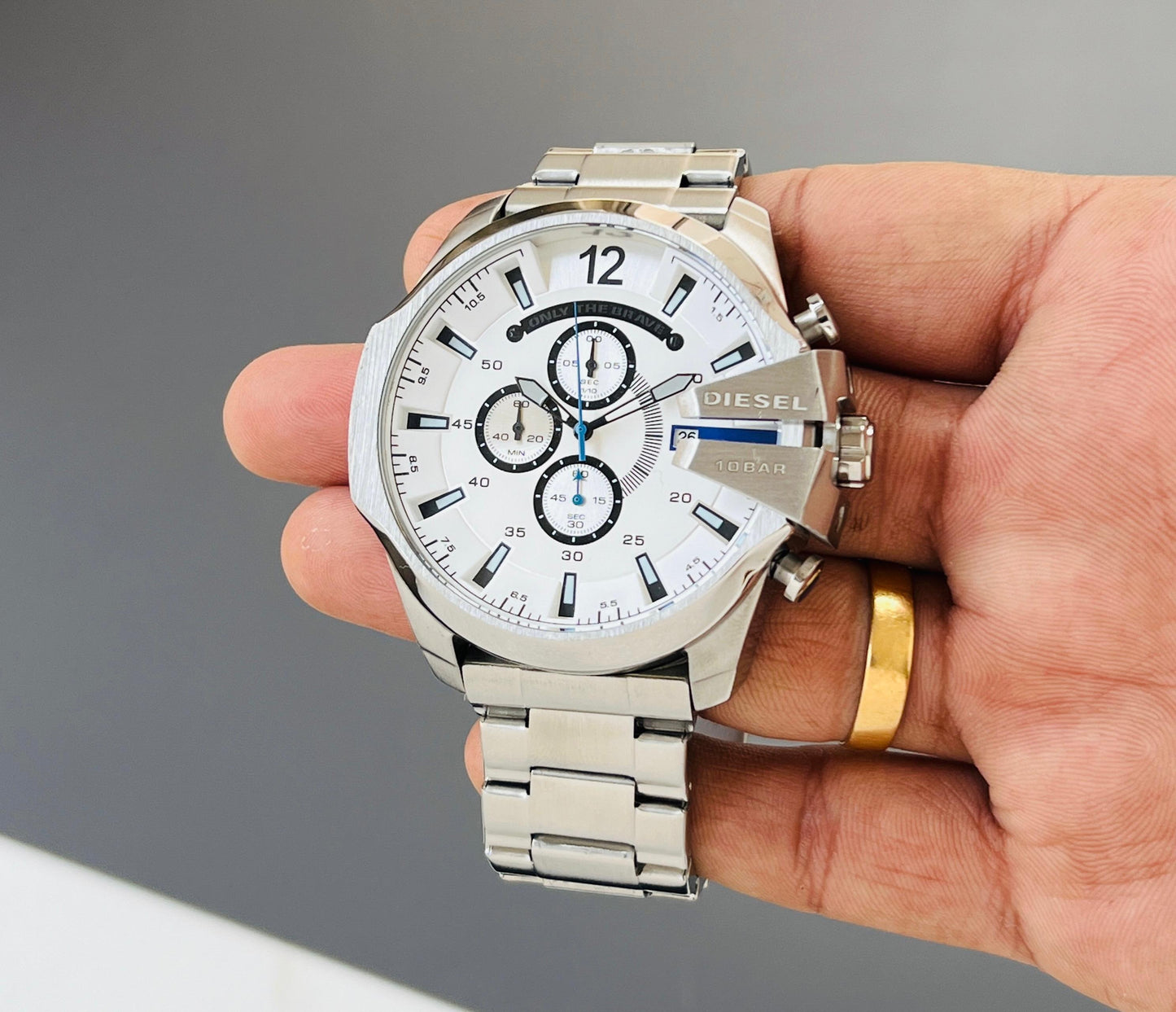 Luxury dsl luxury 10 bar watch