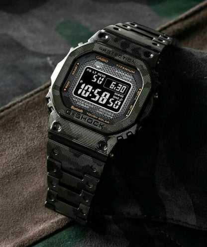 Luxury Casio unisex watch