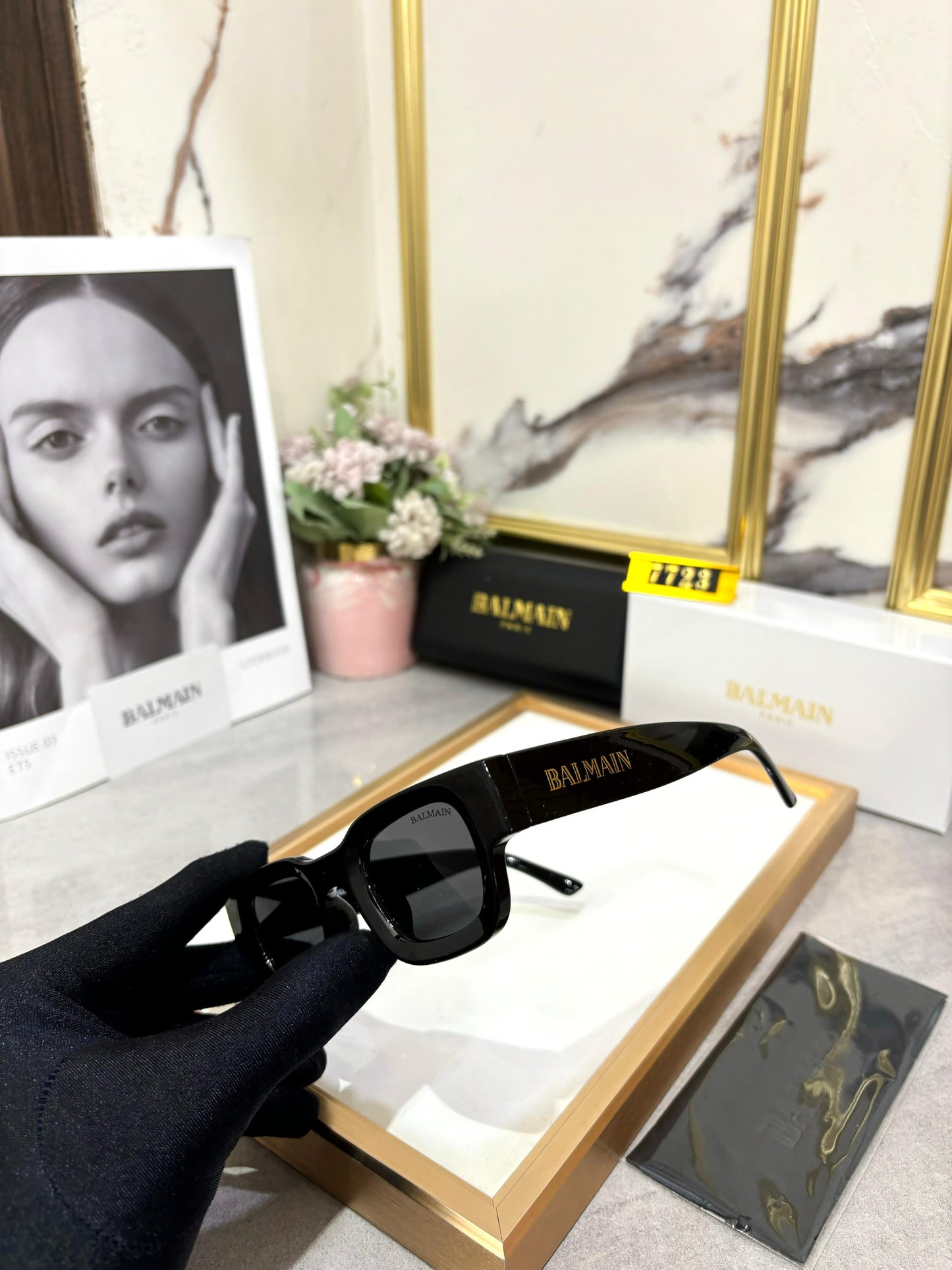 BURBERRY SUNGLASS