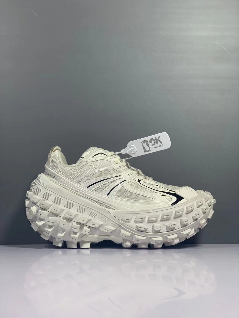 BELENCIAGA DEFENDER SNEAKER