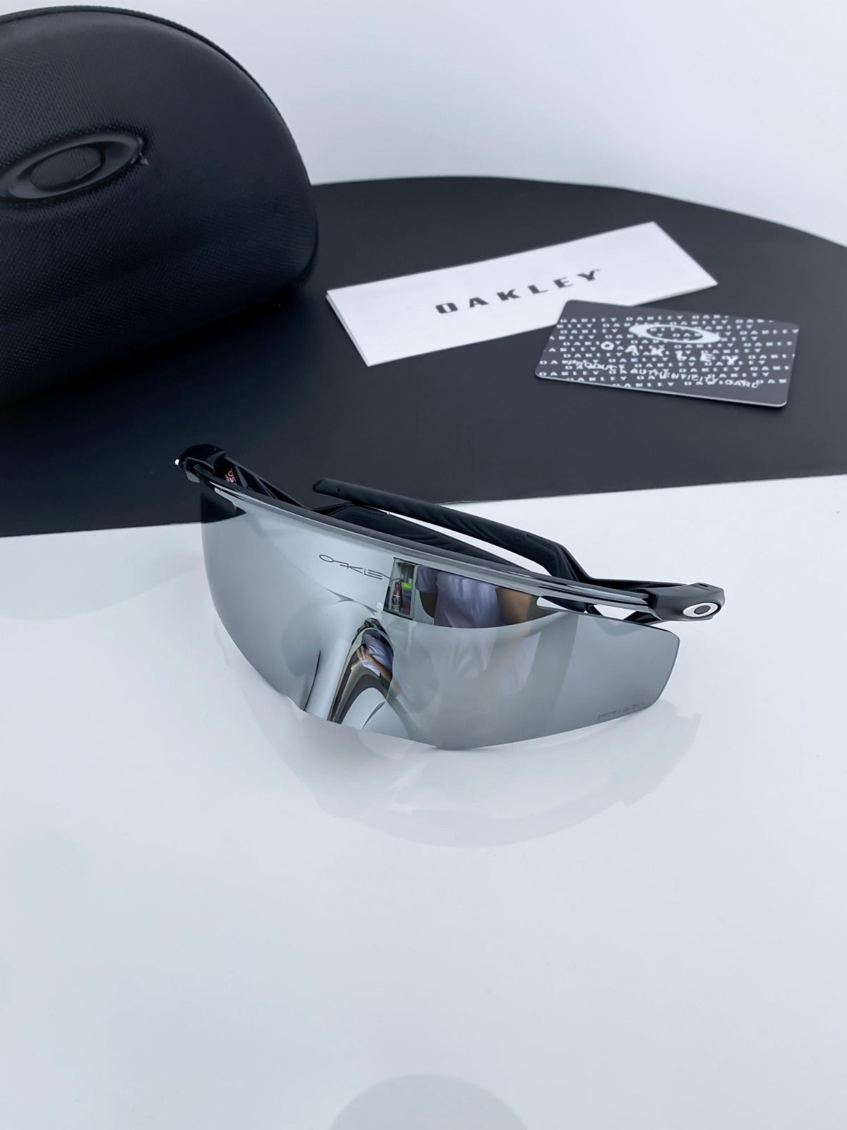 Oakley mens sunglasses