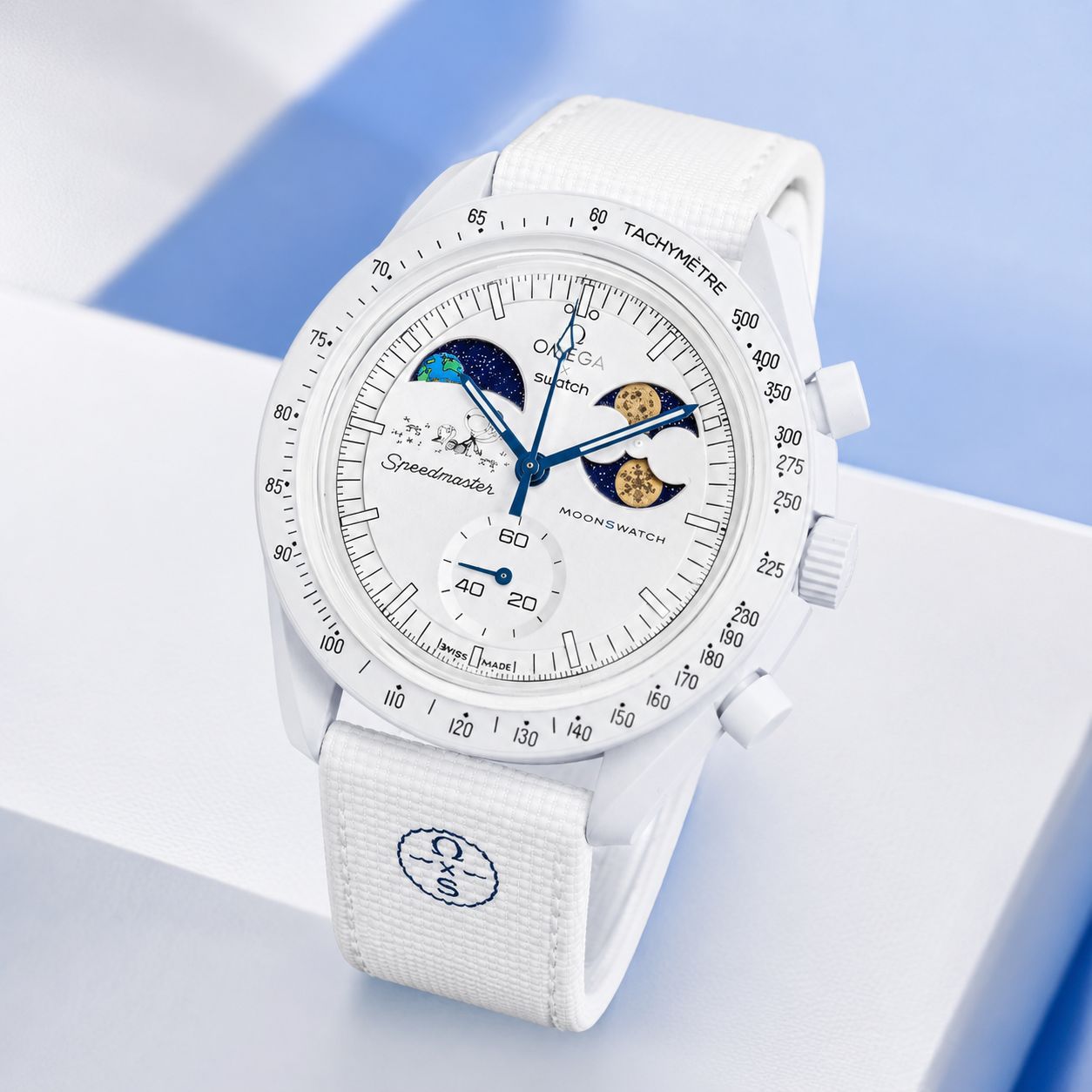 Omega X swatch moonswatch snoopy edtion