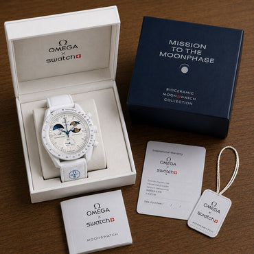 Omega X swatch moonswatch snoopy edtion