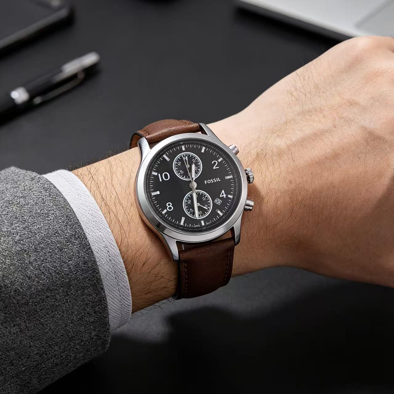 Fossil Chronograph Leather Strap Watch