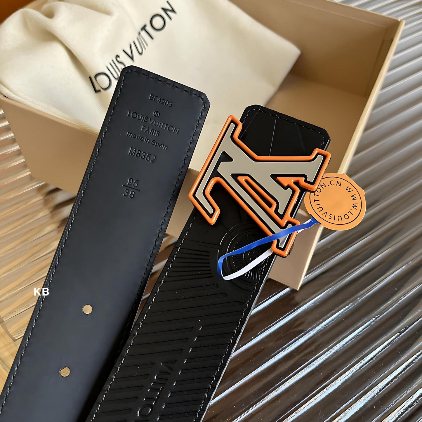 LOUIS VUITTON DAMIER INFINI INFINI BELT