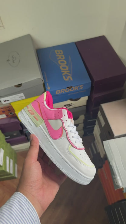 NIKE AIR