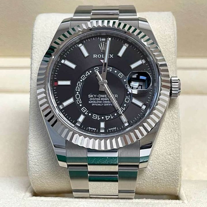 luxury rlx watch
