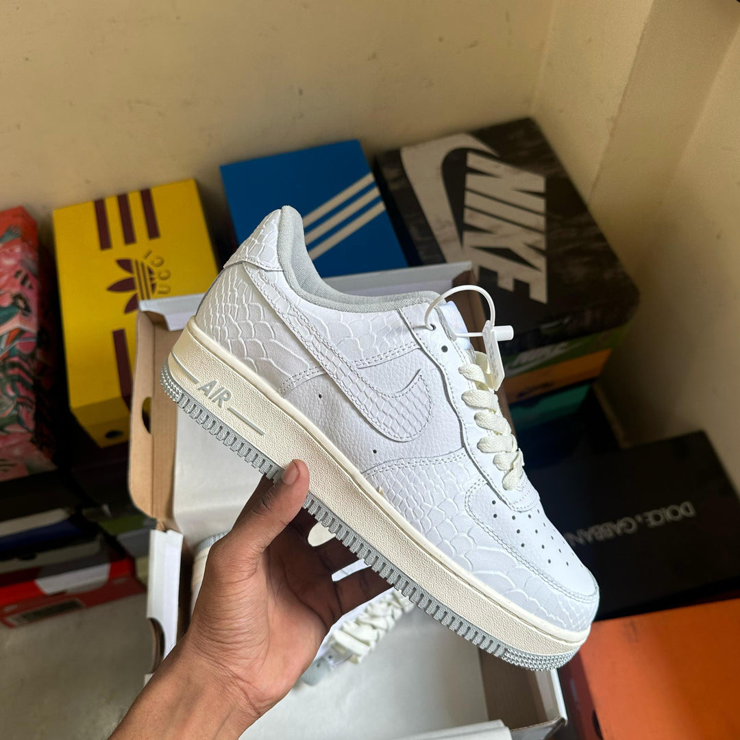 Luxury Nk Airforce 1 white python shoes