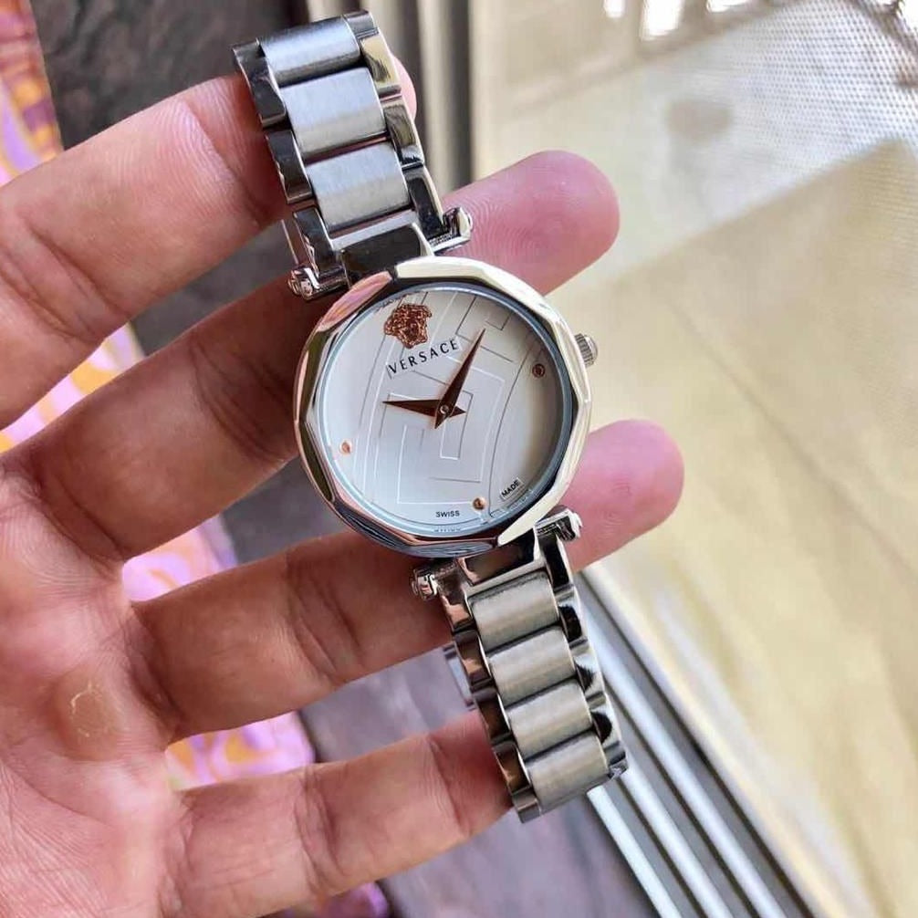 Amazing premium vsache women watch