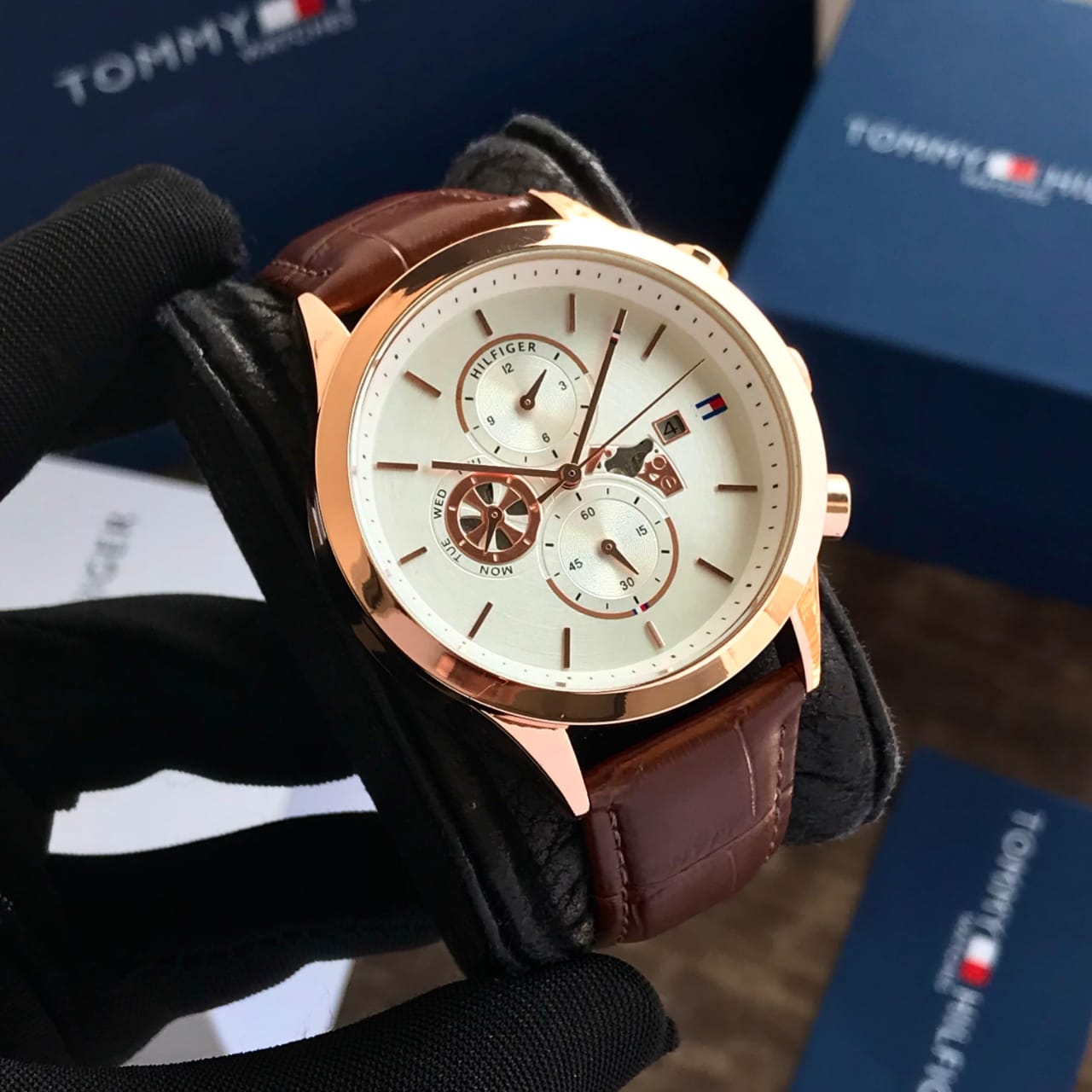 Amazing TH exclusive watch - AmazingBaba
