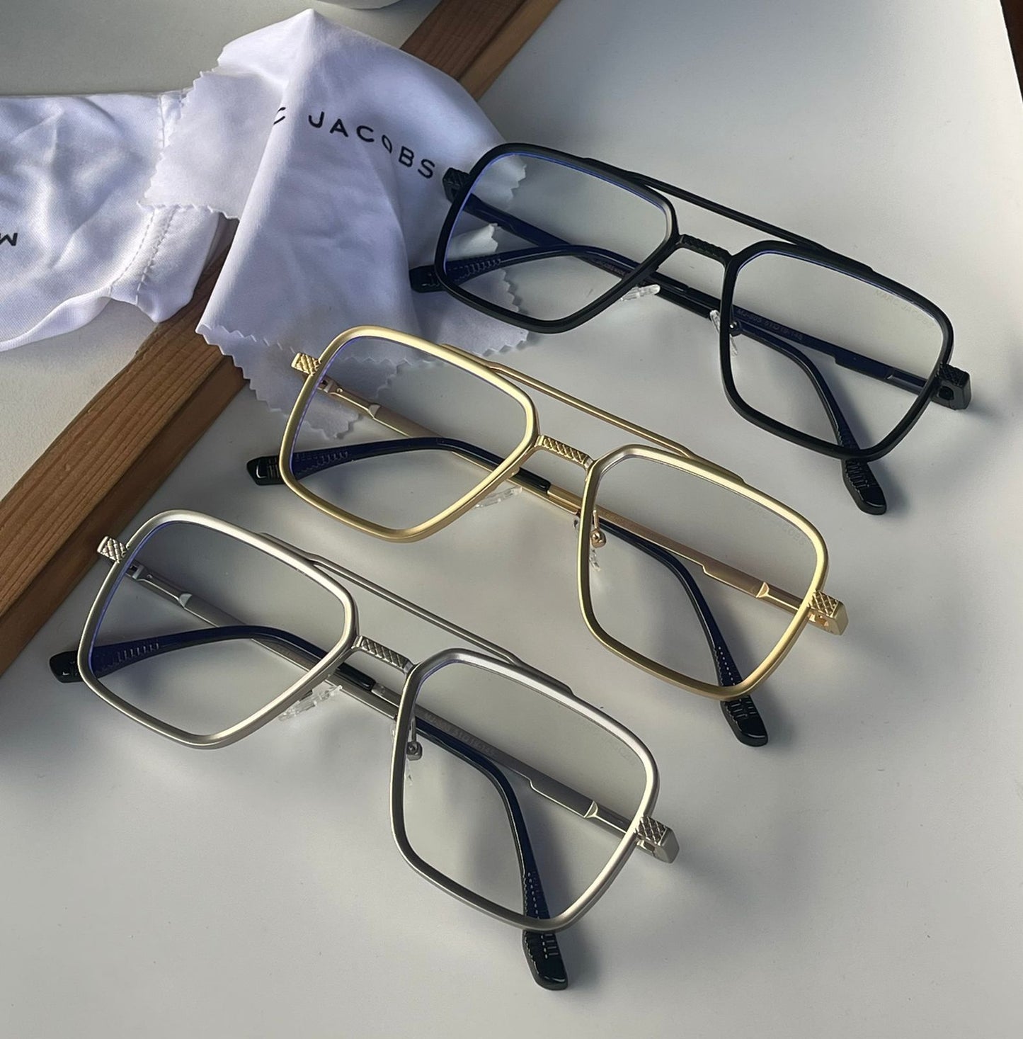 MARC JACOBS Transparent Lens Sunglasses – Unisex