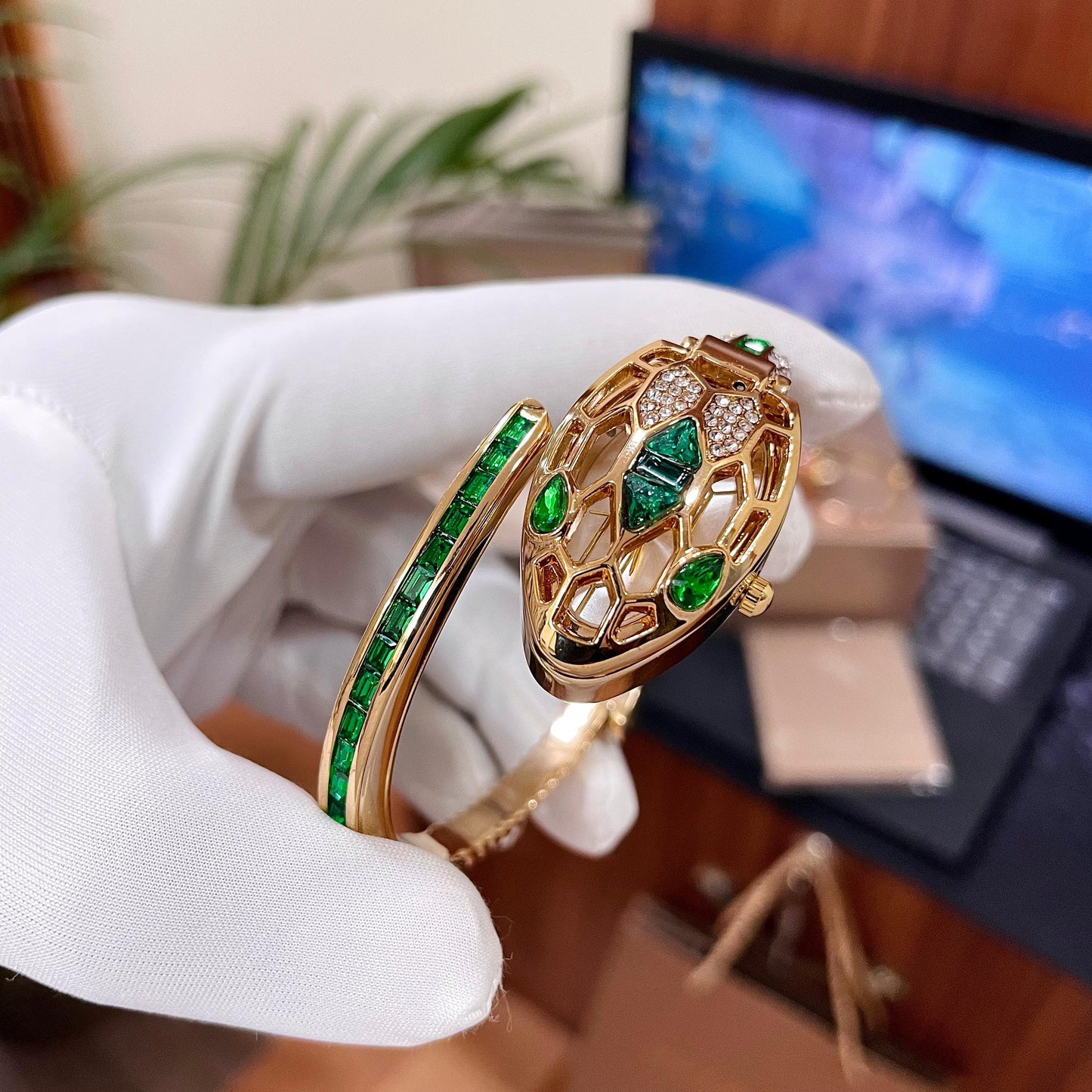 Bgari premium quality Luxury Bracelet - AmazingBaba