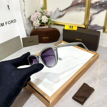 Amazing Uv protected women sunglasses