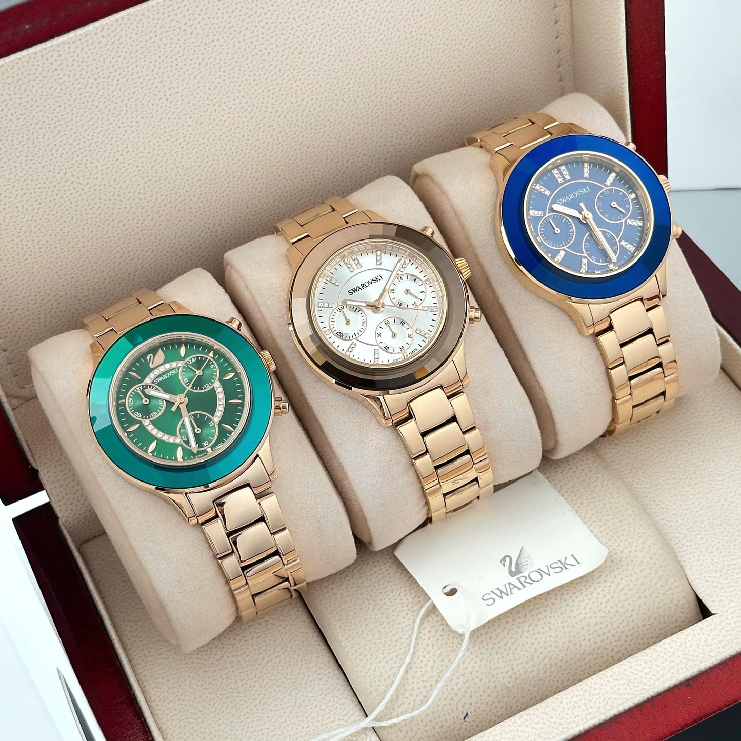 Srwski premium quality round shape watch