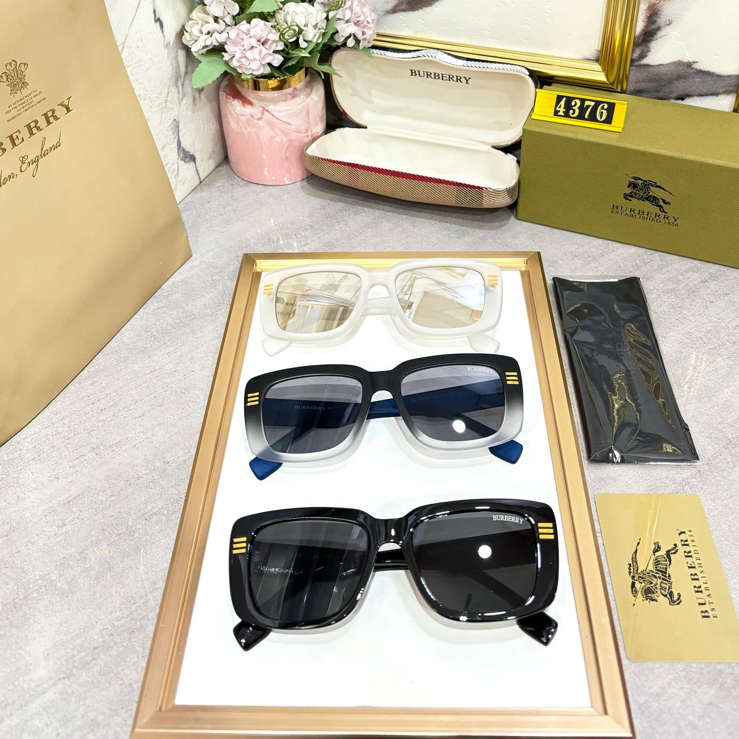 Amazing bburry Premium unisex sunglasses