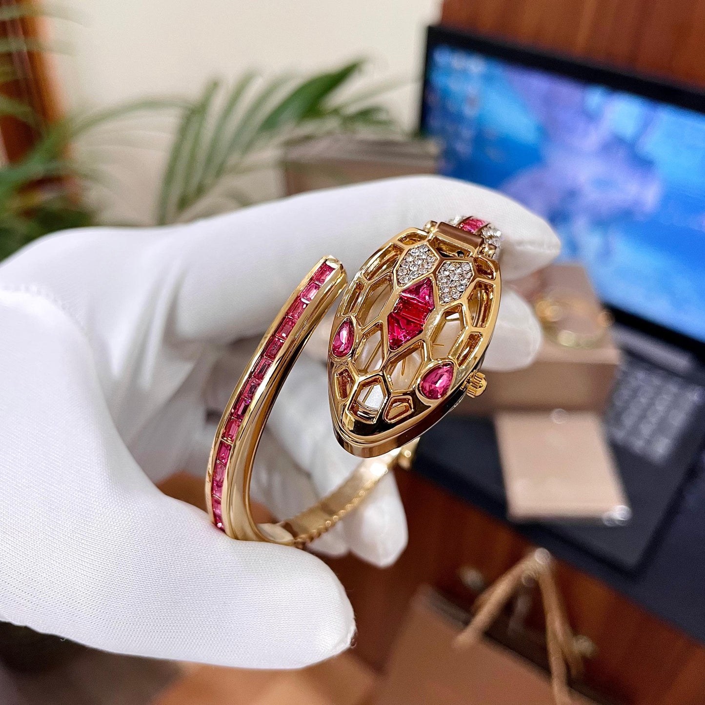 Bgari premium quality Luxury Bracelet - AmazingBaba