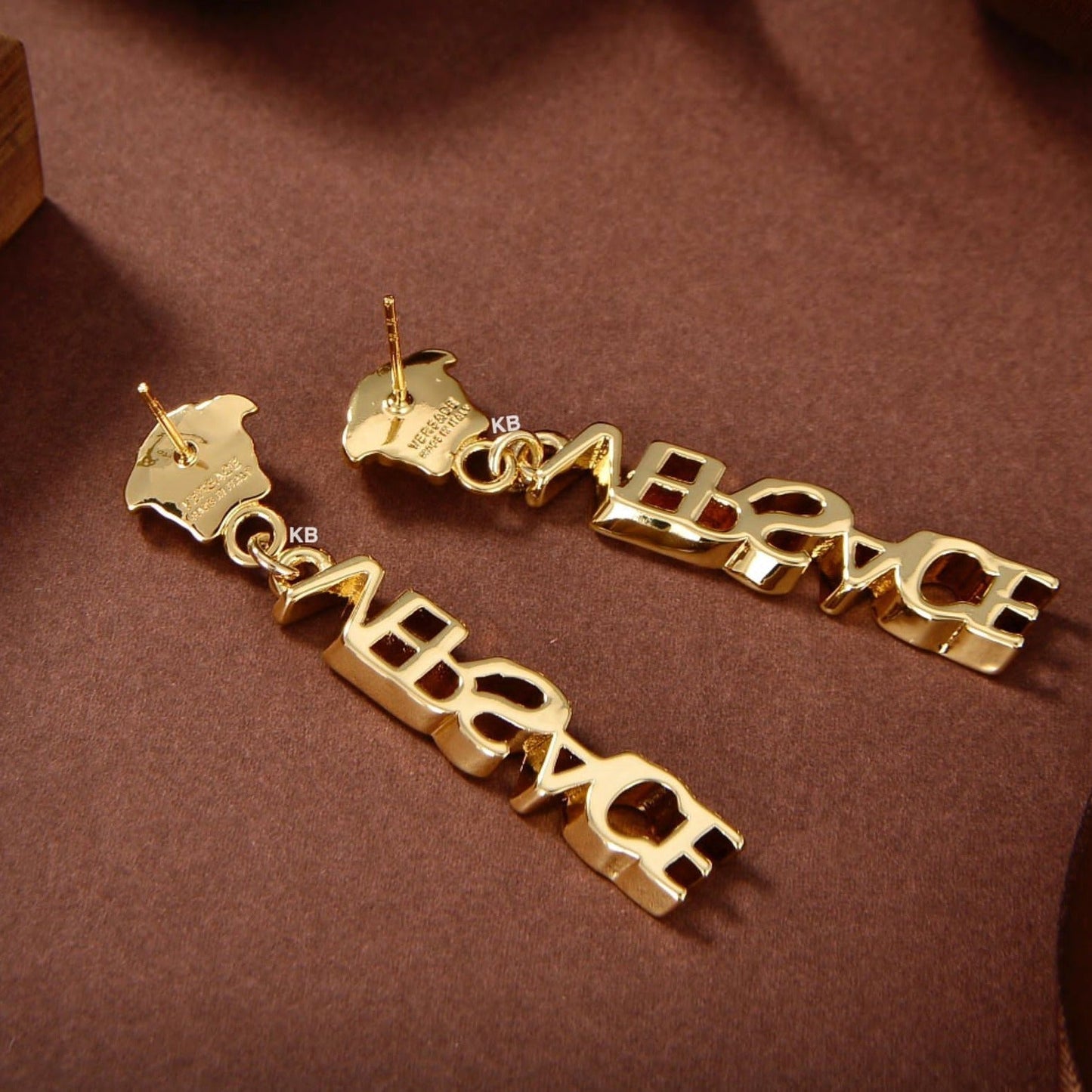Amazing Medusa vsache drop earrings