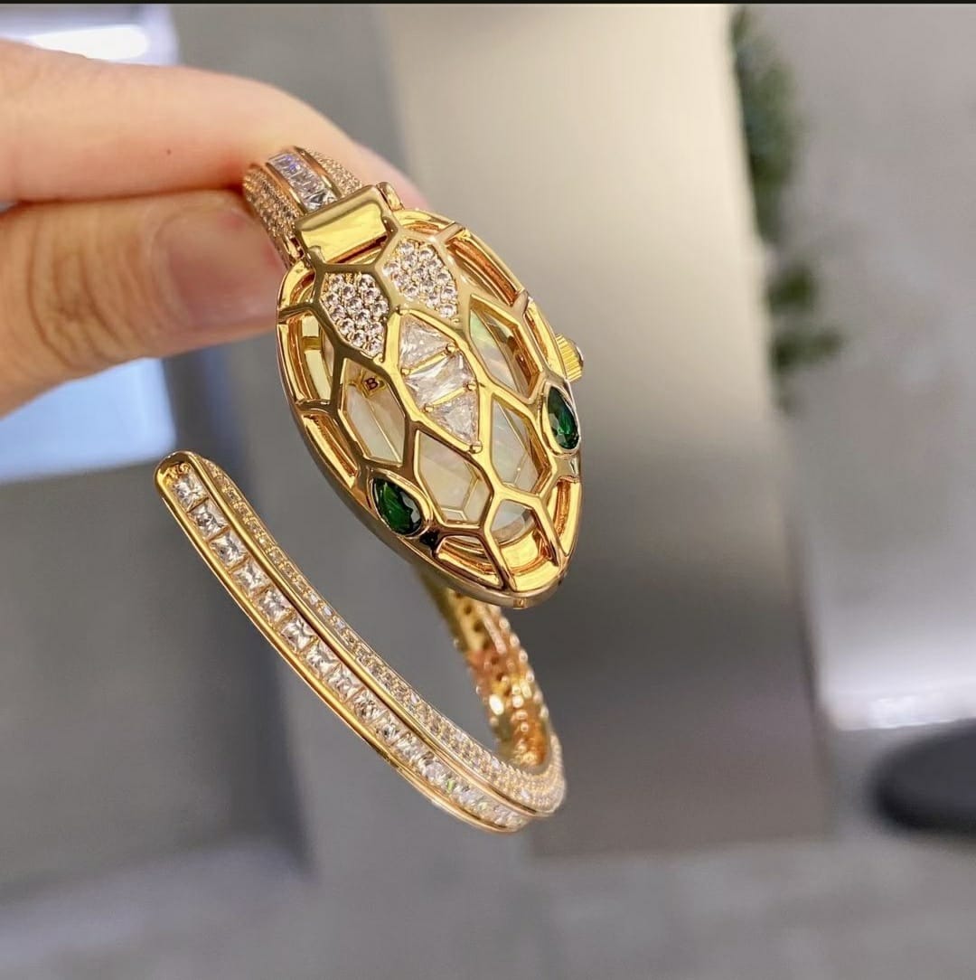 Bgari premium quality Luxury Bracelet