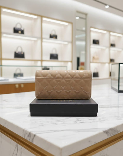Luxury chanel zipper women's wallet
