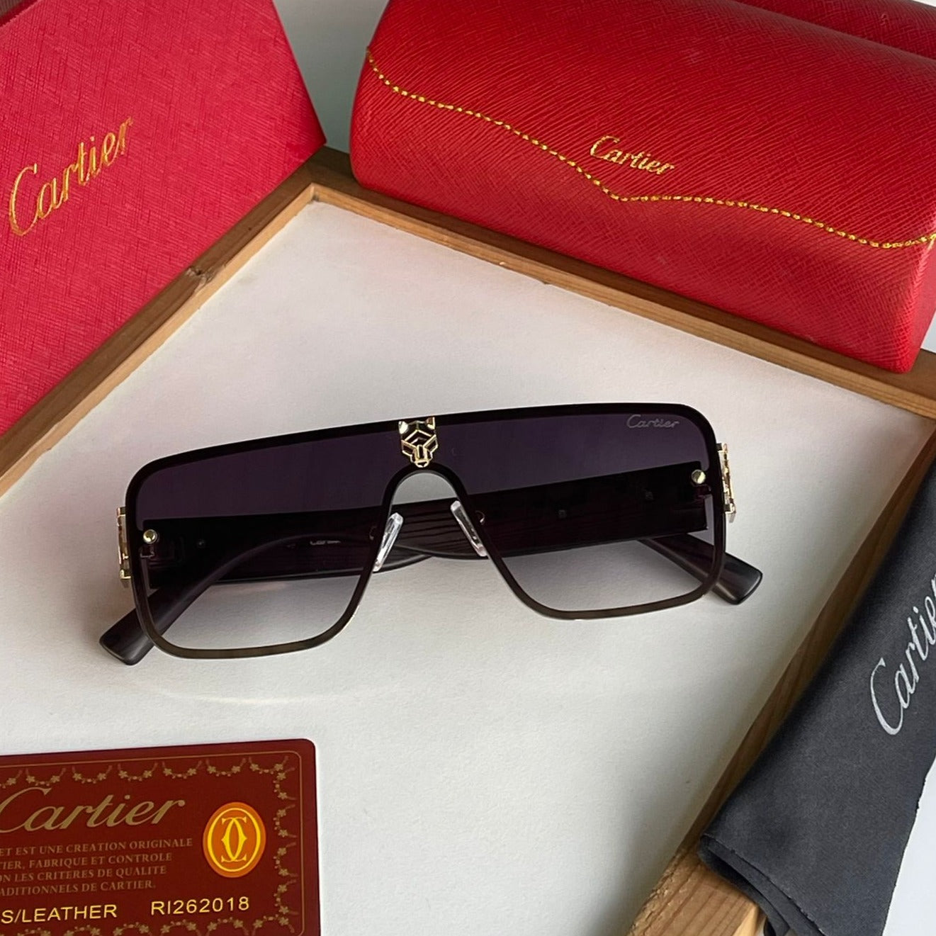Cr premium quality Unisex Sunglasses