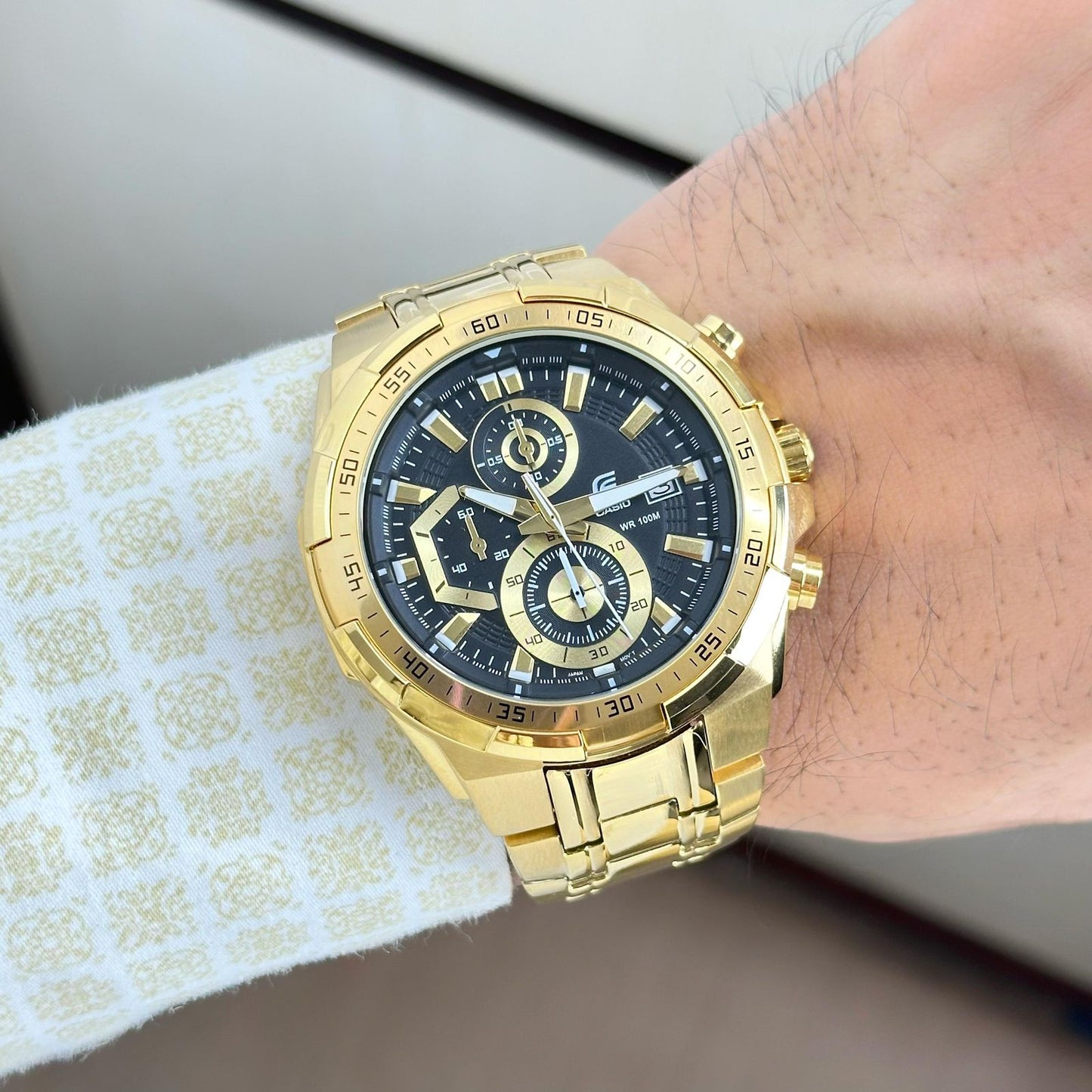 superfine very impressive watch - AmazingBaba